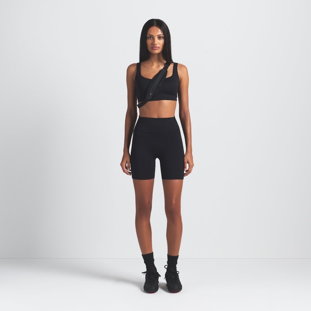 NWT NikeSkims matte biker short 5 in •obsidian •small